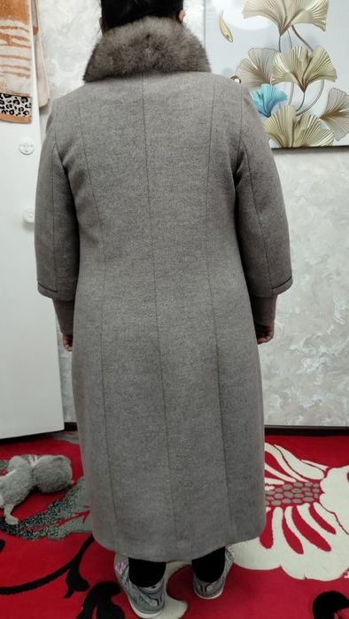 Продается пальто