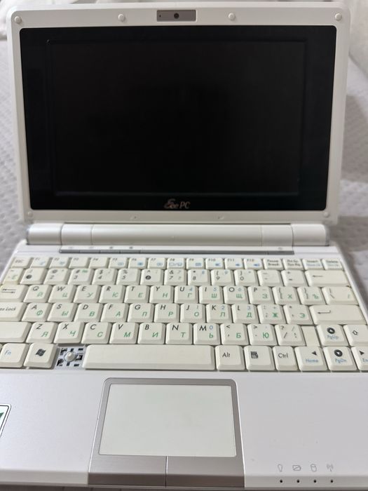 ASUS Eee PC 904HD — Коллекционный Full Set