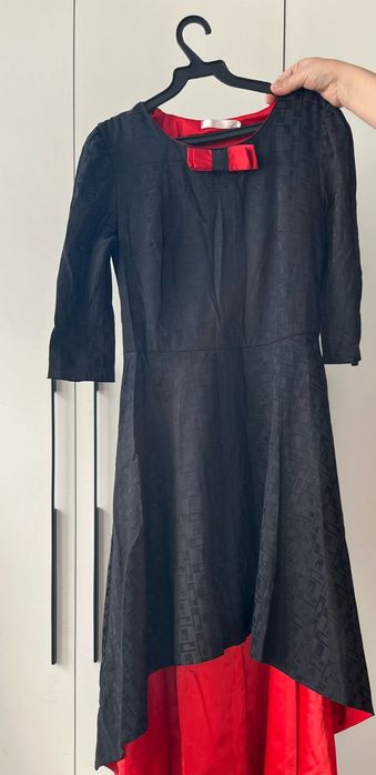 Продам платья 42 р.