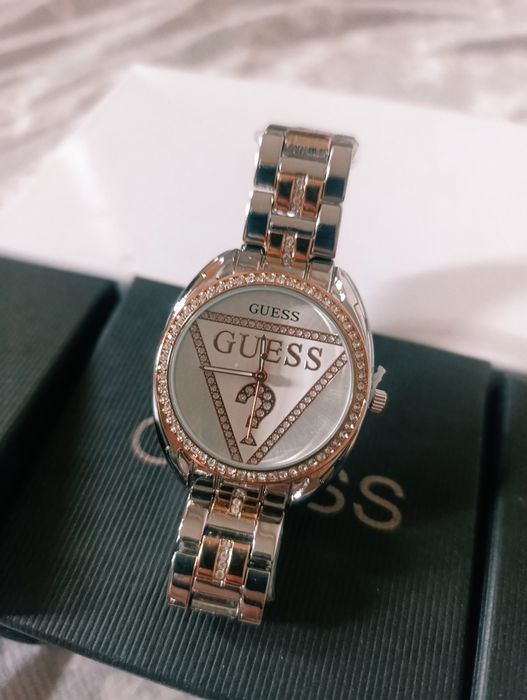 Дамски часовник Guess