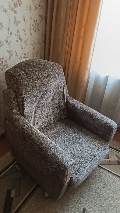 Кресло в хорошем состоянии