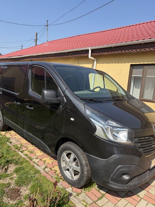 Renault Trafic 2015 – 1.6 120 CP TVA DEDUCTIBIL