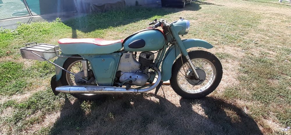 Мотоциклет ИЖ ПЛАНЕТА