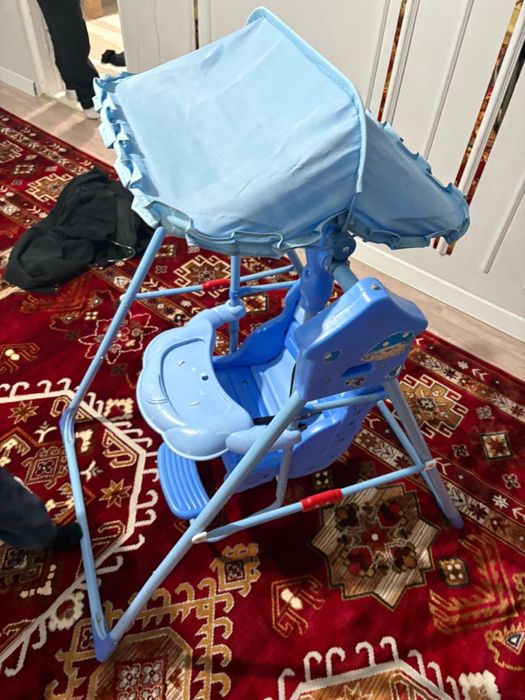 Качеля детский бук