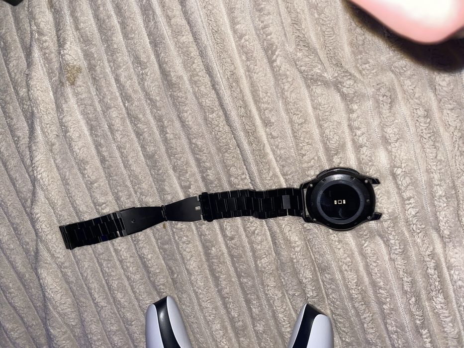 Смарт часы Samsung gear s3 frontier