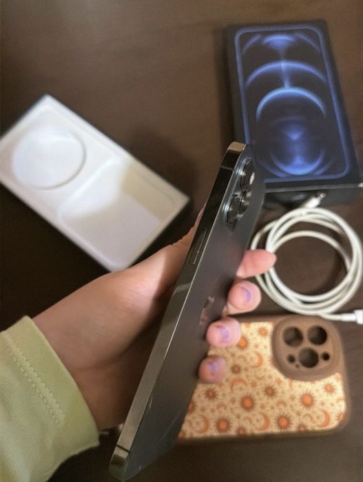 Iphone 12 pro max Graphite