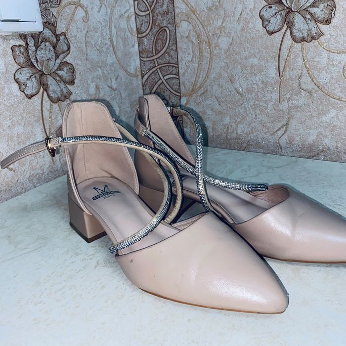 Туфли 7000мың,39-40