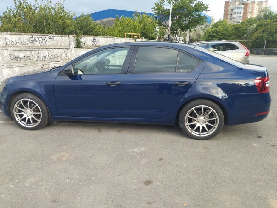 Jante tomasson pe 17 cu prindere 5x112