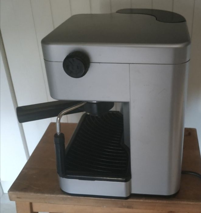 Кафе машина Saeco Idea идеално състояние