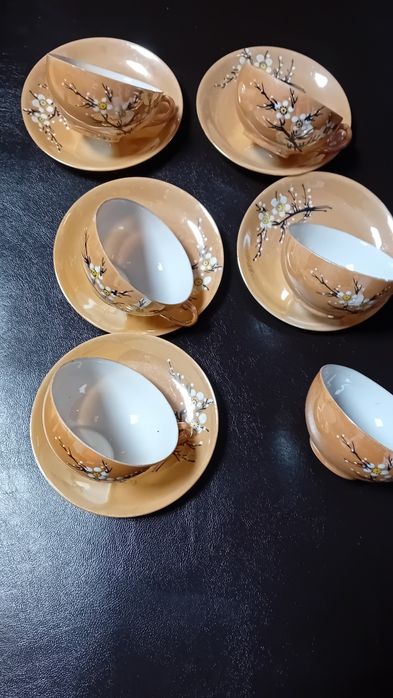 Сервиз  японски костен  порцелан