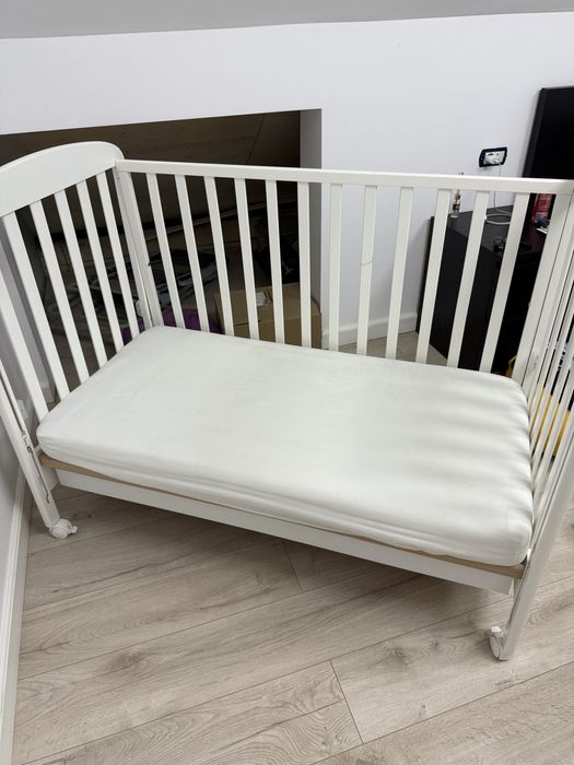 patut copil cu ambele parti retractabile negociabil!!