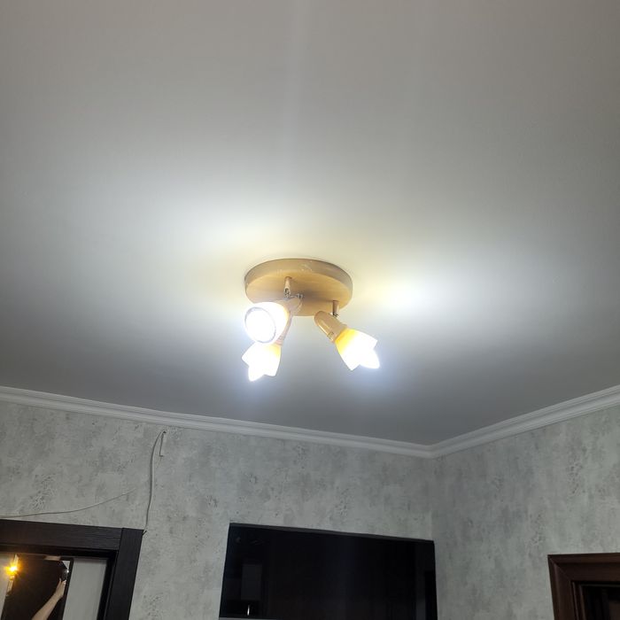 Продам люстру под дерево