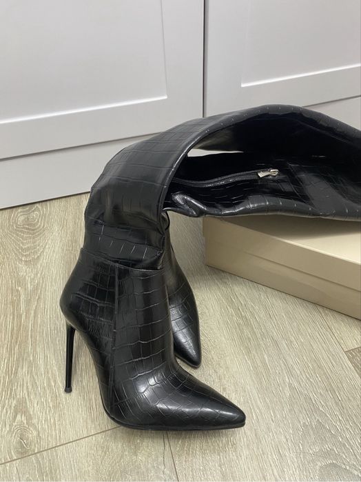 Ботфорты  37 размер шикарные