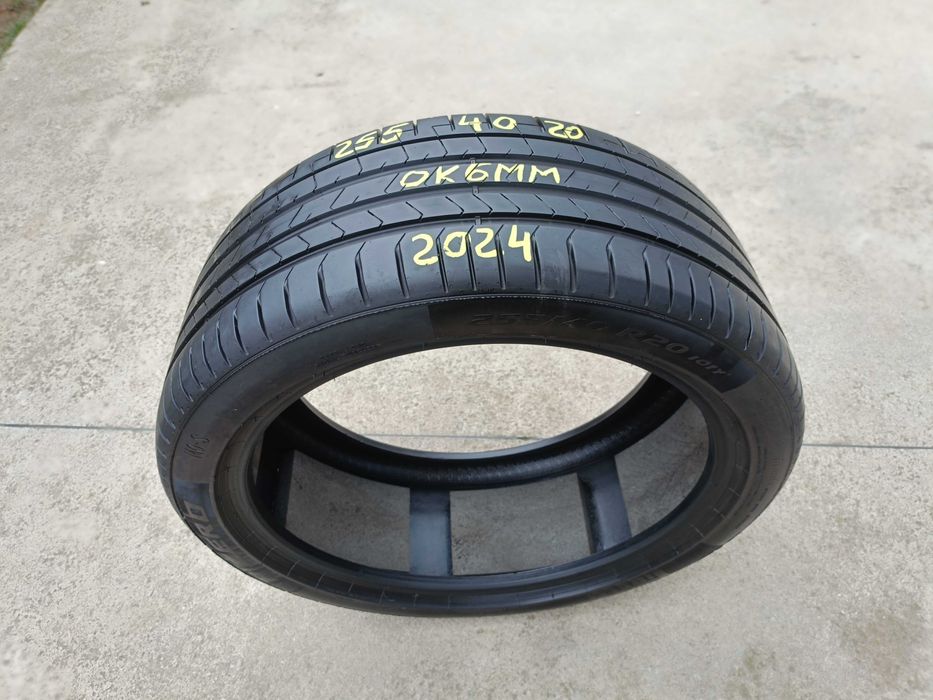 O anvelopa de vara 255 40 20 pirelli p zero pz4 dot 2024