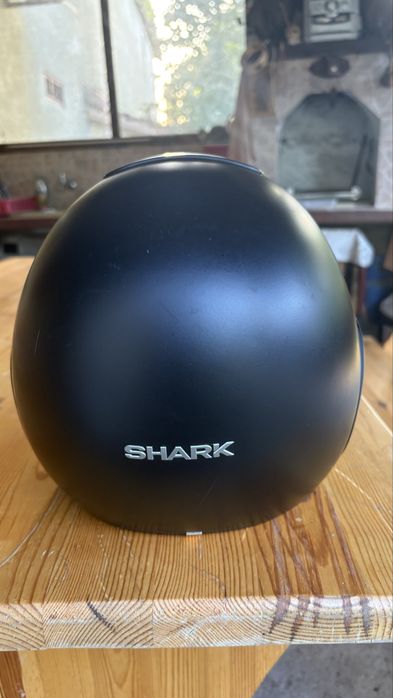 Каска за мотор.   Shark