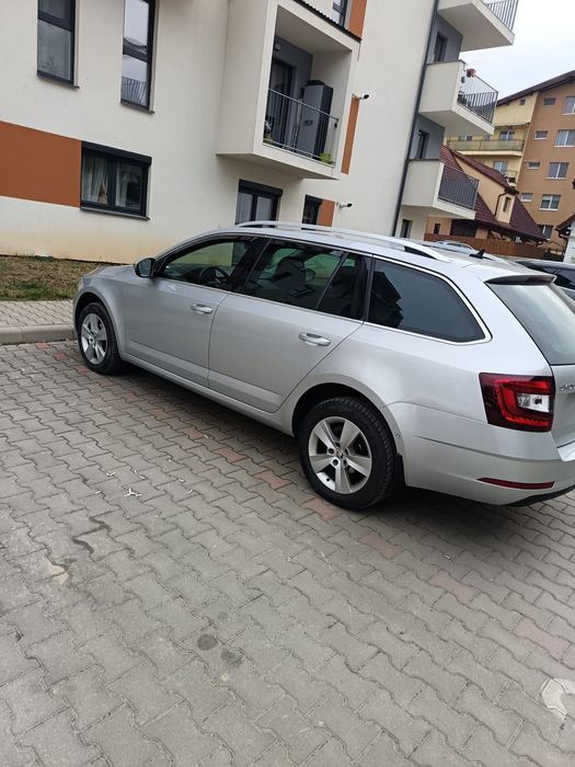 De vânzare Skoda Octavia 1.6 diesel automata