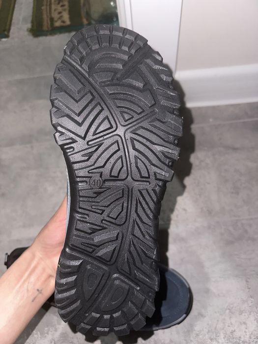 Продам обувь