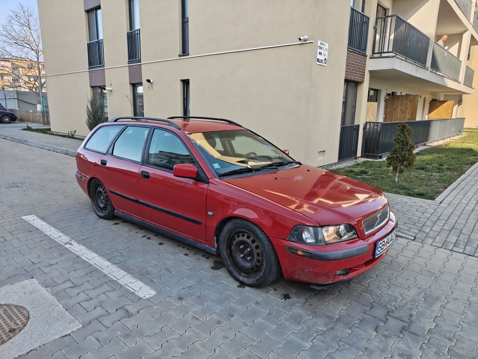 VOLVO V40 2001 — imagine 2