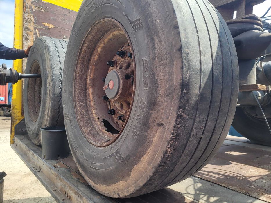 Sasiu complet semiremorca frigorifica schmitz cu axe saf pe tambur