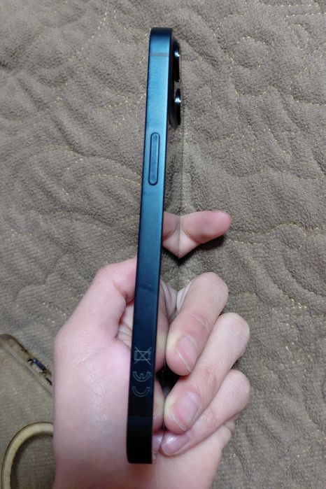 Продам айфон 13/128гб