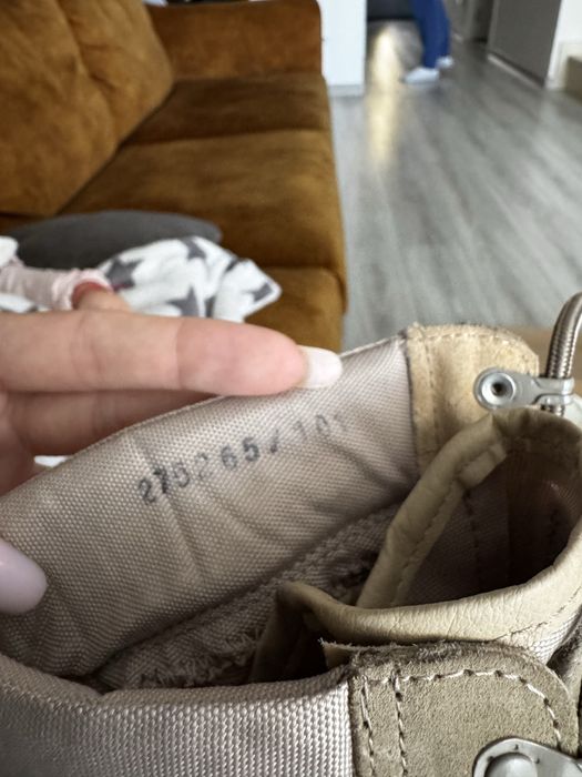 Bocanci combat de vara