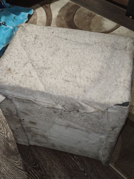 Продам короб на сабвуфер 12 торг есть