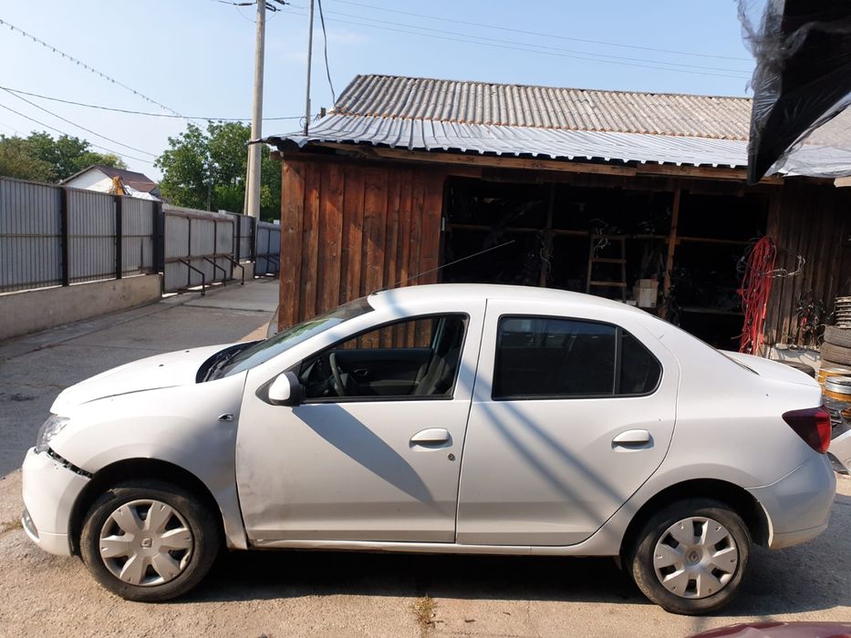 Dezmembrez Dacia Logan 2 1,2 16 V alb