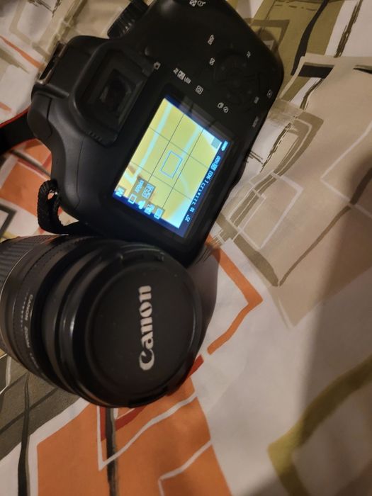 Aparat foto canon 4000d