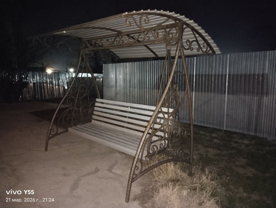 Беседка качеля, в хорошем состоянии