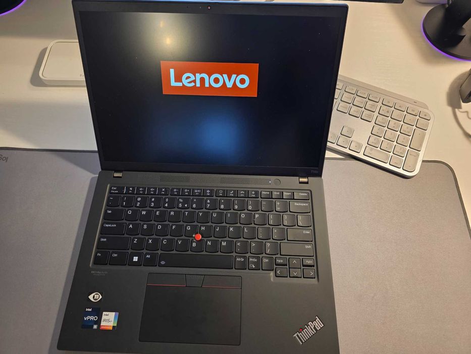 Laptop Lenovo Thinkpad T14s Gen 3, 16 gb ram, USB 4.0