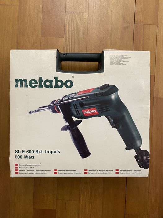 Продам ударную дрель Metabo