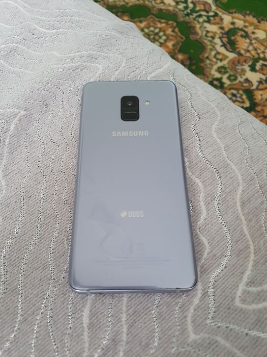 Samsung Galaxy A8+