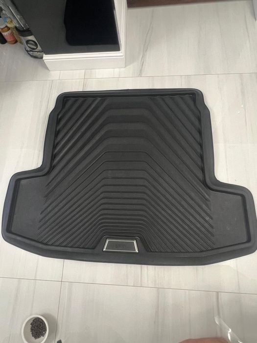 Vand covoras portbagaj g31