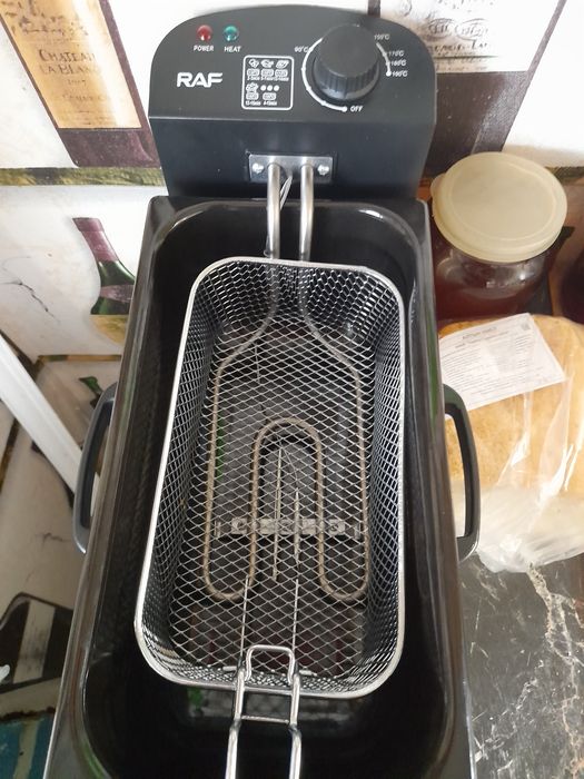 Продам фритюрницу