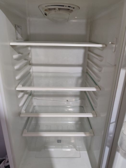 Продам холодильник (морозильник) Самсунг