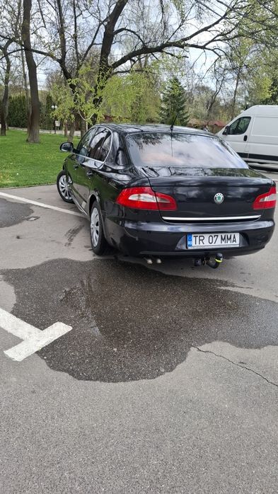 Skoda Superb 2 – 2009 
Vând Skoda Superb 2, an 2009,