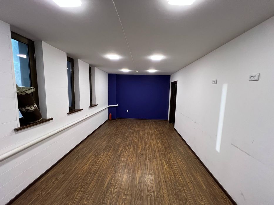 Аренда Под офис 22м2, 1 минут метро Абдулла Кодирий Алайский! 1 линия