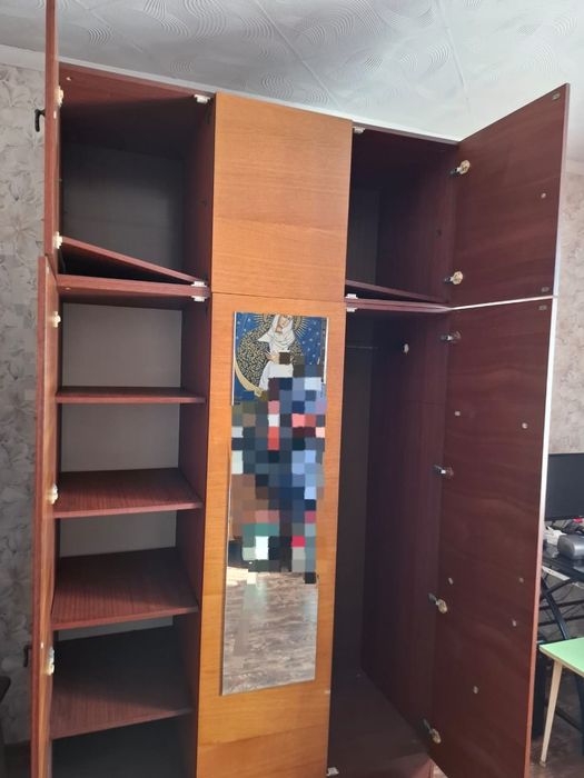 Шифонер с антрисолью и полками