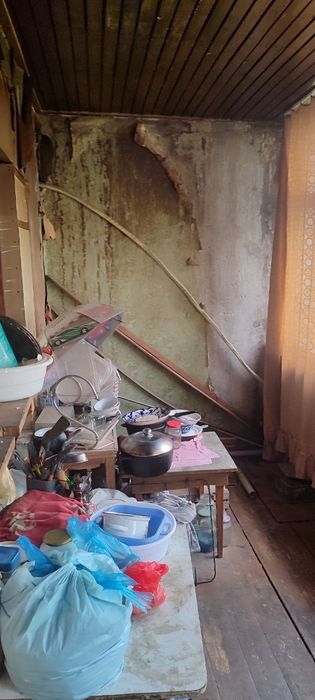 Продаю квартиру на Юнусабаде-16 3/5/5 балкон 2/6 не торец