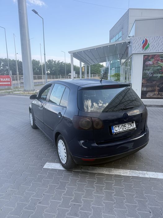 Vw golf 5 plus 2007 1,9tdi 105 hp 300.000km pret 1850