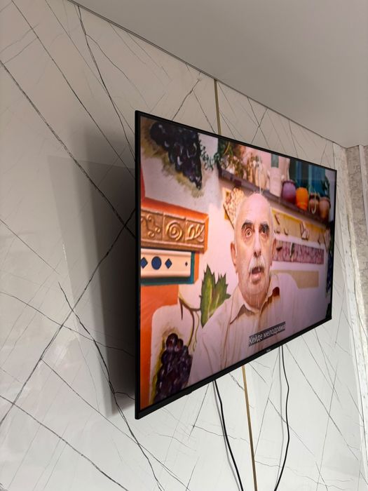 Продам Haier Smart TV 55" (139 см)