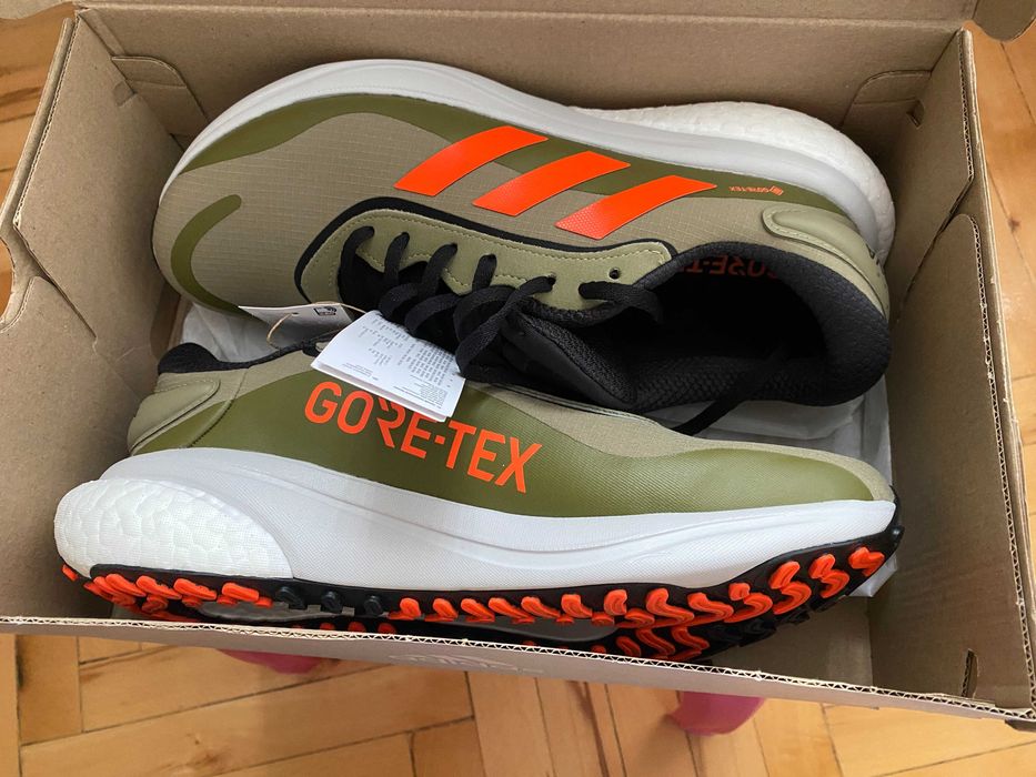 Продавам маратонки Adidas SUPERNOVA GORTEX