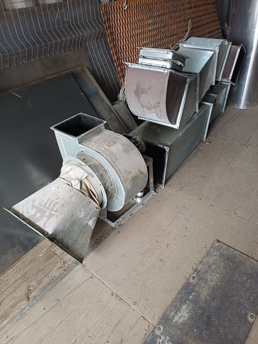 Продается  вытяжной