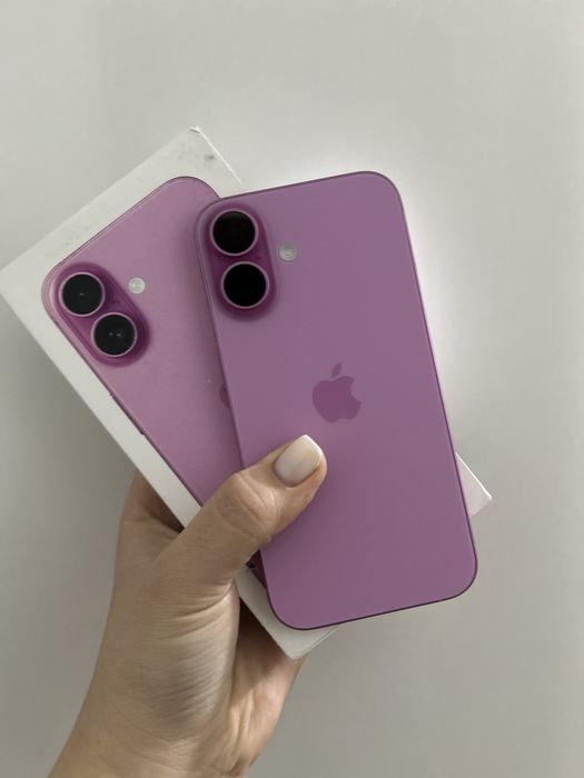 iPhone 16 ; Apple Watch 8