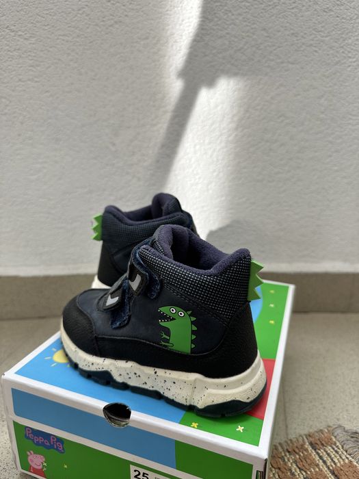 Детски зимни боти