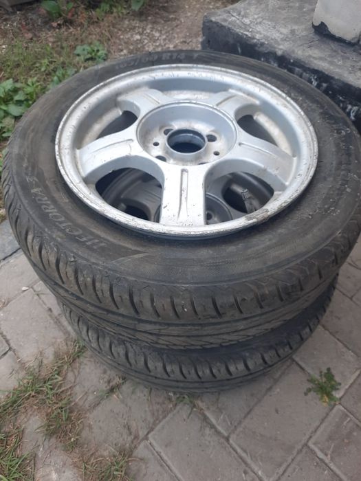 Продам 2 колеса в сборе