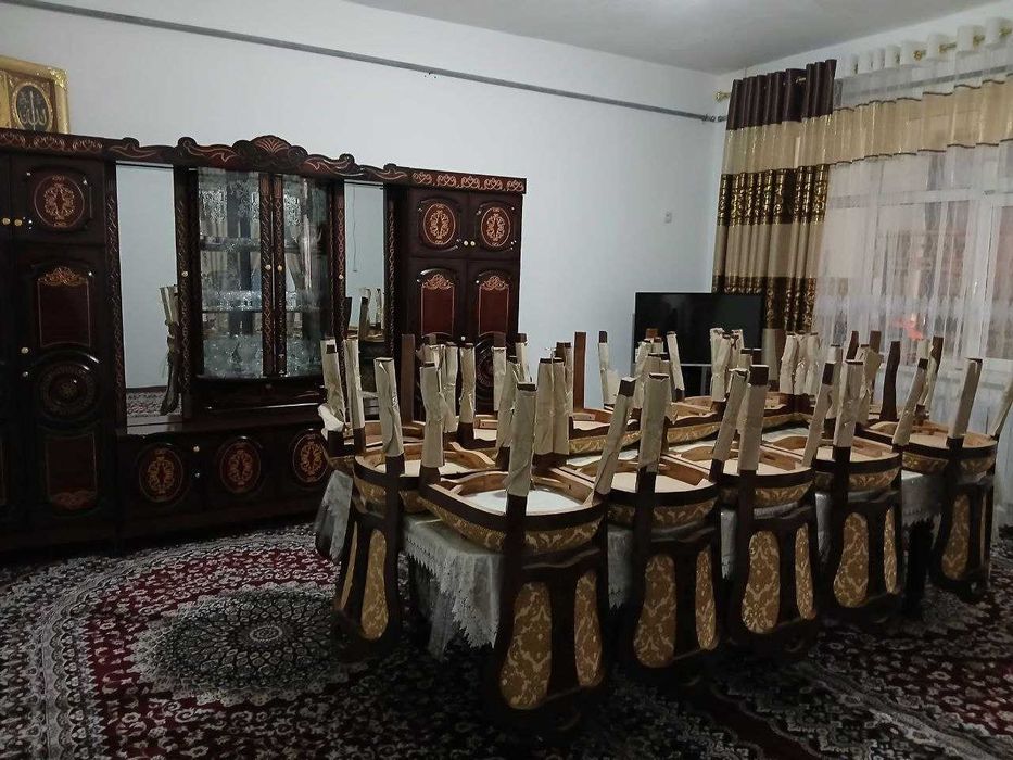 Ijaraga zo'r kottej bor!