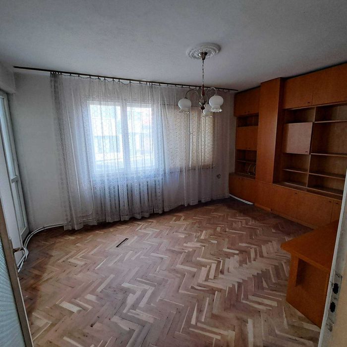 Продавам Многостаен апартамент