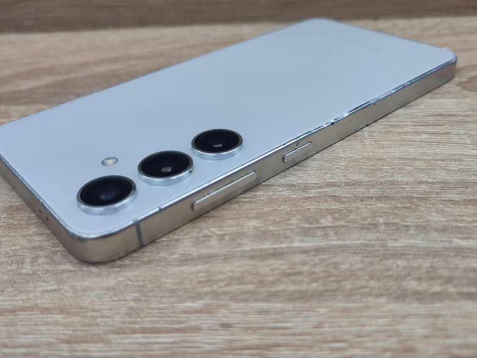 Samsung S24 128Gb 8Gb Ram Silver