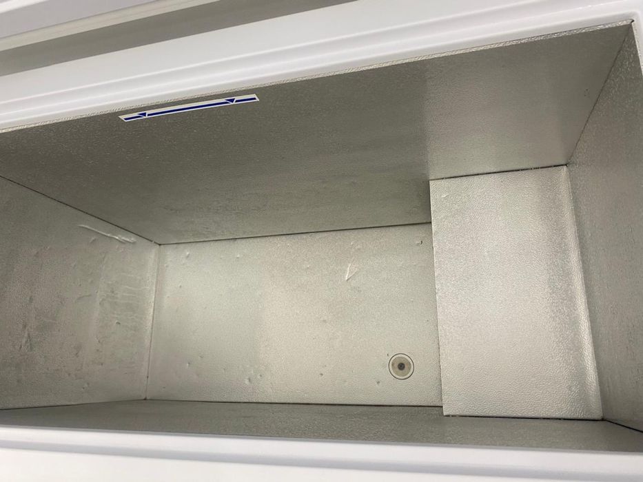 Продам морозильник